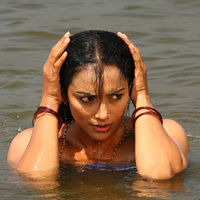 Shweta Menon - Thaaram Tamil Movie Stills | Picture 37644